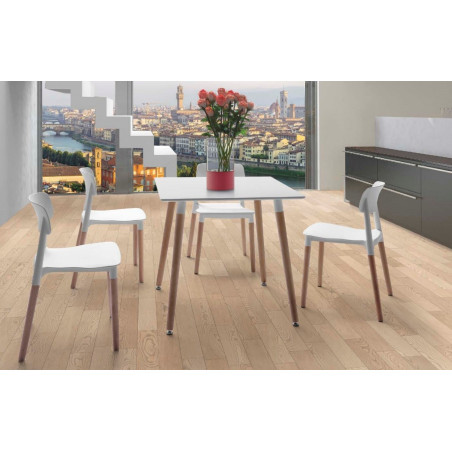Mesa Comedor Estilo Nórdico Modelo Evon Madera de Haya 80x80