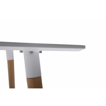 Mesa Comedor Estilo Nórdico Modelo Evon Madera de Haya 80x80