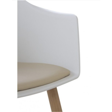 SILLÓN POLIURETANO COLOR BLANCO MODELO SOFÍA